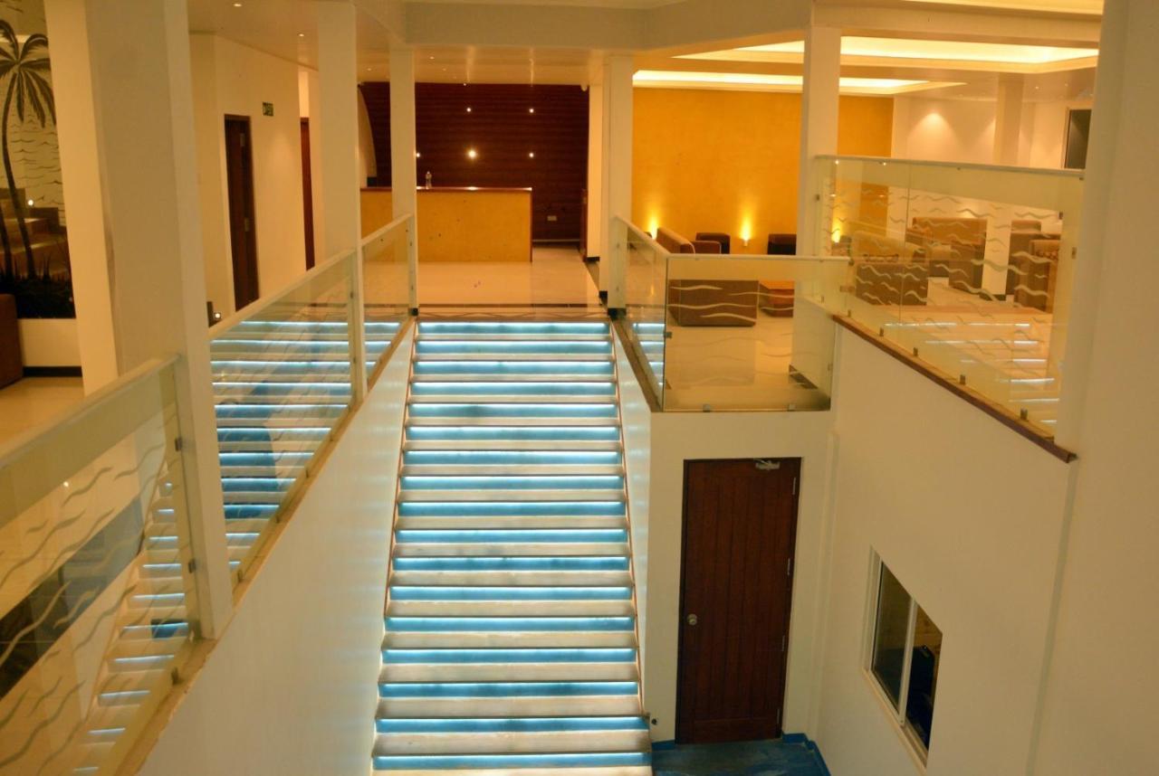 Beach Corridor Hotel & Spa With Free Airport Shuttle Negombo Ngoại thất bức ảnh
