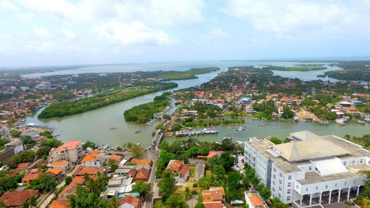 Beach Corridor Hotel & Spa With Free Airport Shuttle Negombo Ngoại thất bức ảnh